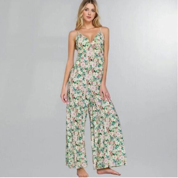 Aakaa Pants - Akira Floral Wide Leg Jumpsuit Size S | Pastel Garden Print | Corset Bust